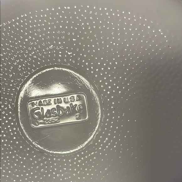 Vintage Blue and White Bakeware Dish - Picture 2 of 10